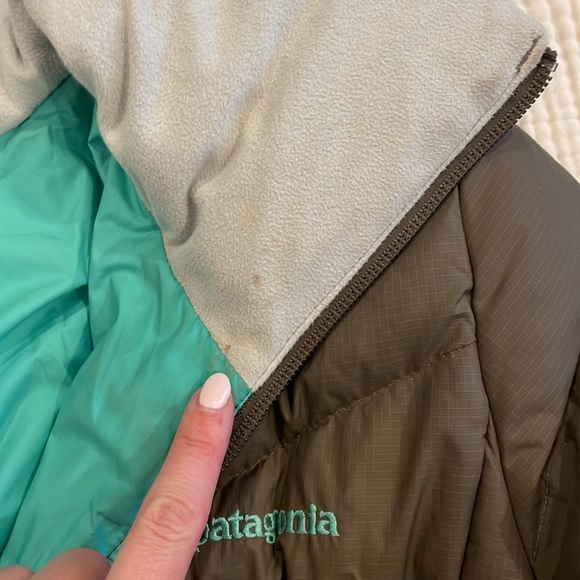 Patagonia Down Ski Jacket - Picture 5 of 12